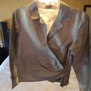 New wrap top size 10 silver with cuffs on sleeves